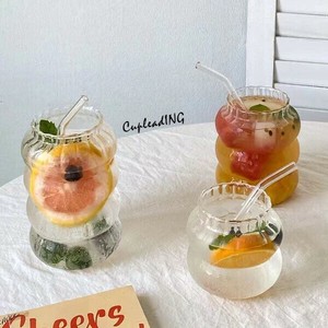 【2024新作】早い者勝ち 大容量 冷たい飲み物カップ グラス トレンド 耐熱ガラス ストローカップ 家庭用