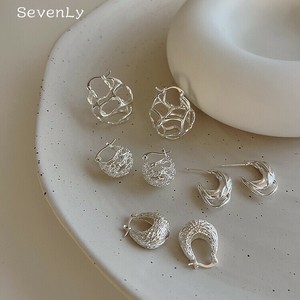 定番 耳ピン 金属ピアス ピアス「2024新作」