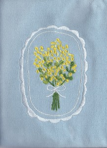 刺繍ブックカバー　ミモザ　HONTOWATASHI[古川紙工]