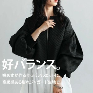ファッショナブルなデザインのランニングパフスリーブシャツパフィーシ
