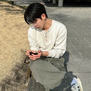 P18552 ストライプ 韓国風 長袖 ボタンメンズ トップス 2024秋冬新作 カジュアルシャツ ファッション