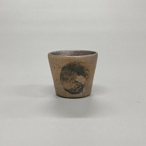 【信楽焼】ガラ刷毛緋色ぐい呑（日本製）