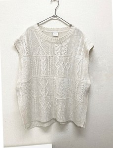 Sweater/Knitwear
