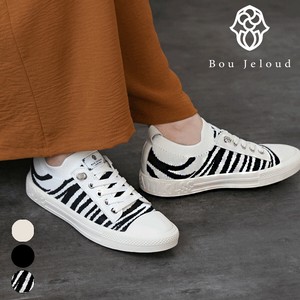 Low-top Sneakers