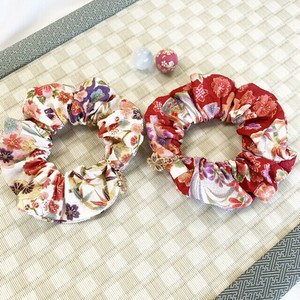 Scrunchie Floral Pattern