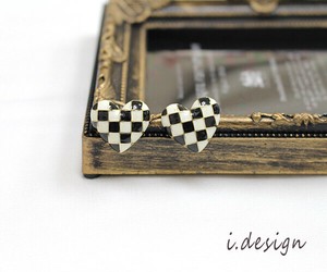 チェックパターンヴィンテージハートピアス