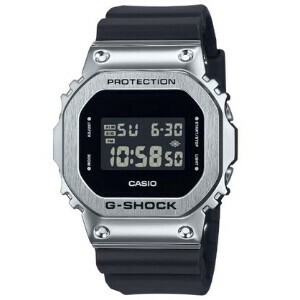 カシオ G-SHOCK DIGITAL 5600 SERIES GM-5600U-1JF/ CASIO / 腕時計