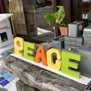 PEACEサインボード　アソート　英字　オールドウッド　リサ イクルウッド　古材　DIY　看板　オブジェ