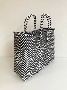 【再入荷】手編みのメルカドバッグ・MOTIF（横長）