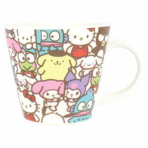 9月下旬入荷　サンリオキャラクターズ マグカップ　みんなでぎゅうぎゅう
