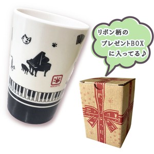 Cup