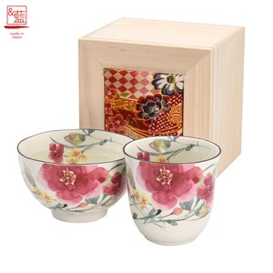 ＆藍●日本製 美濃焼 ギフト セット 和食器 食器 陶器● 花水彩シュウメイ菊飯碗湯呑（ちりめん木箱）