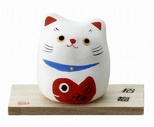★幸福を招く★　楽しくお目出度い「縁起の置物」【手描　縁起猫・鯛】