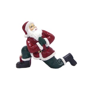 【10月中旬入荷予定】 ☆YOGAサンタ　O　ねじった体側を伸ばすポーズ
