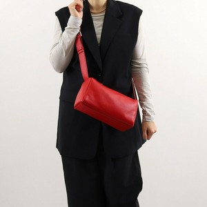 一部予約販売 定番 人気商品【COOCO クーコ】 シュリンクレザースクエアショルダーバッグ　牛革