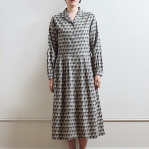 【フェアトレード】V＆A オーガニックコットンサテンシャツワンピース エスター柄