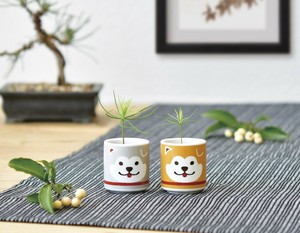 【聖新陶芸】お芽でたおちょこ　ハチ公