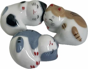 031 陶器箸置き  三毛猫  寝転び　S/3