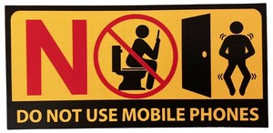 パブリックサイン 公共看板【 ステッカー 】トイレで携帯電話を使用しないでください PS-53