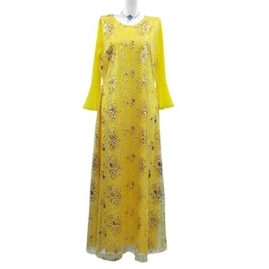 【ステージ衣装】2色　スパンコール花柄ワンピース 　ゴージャス　メッシュのラッパ袖