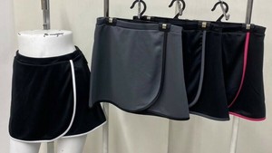 吸水速乾フィットネスパイピング巻き風スカート　フィットネスウェア　スポーツウェア