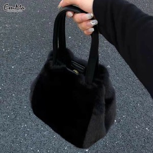 エコファーショルダーバッグ ブラック 2way ハンドバッグ 秋 冬 【2024AW】  WU1265