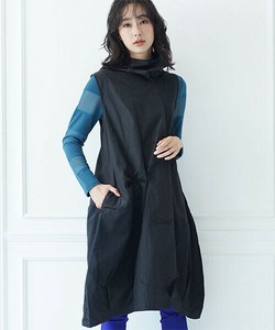 Casual Dress Off-Turtle Neck Sleeveless Switching Polka Dot [2024 NEW]