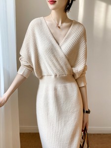Casual Dress Ladies fashion V-Neck