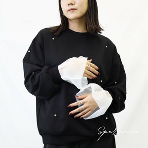 ビジュー付きプルオーバー