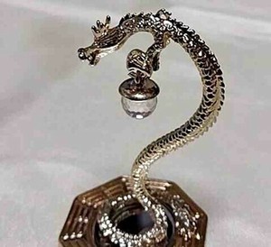 開運！八卦鏡風水龍