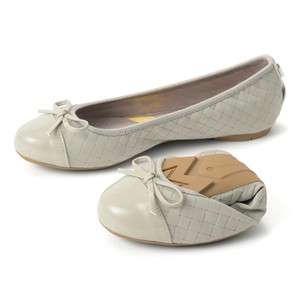 【BUTTERFLY TWISTS】OLIVIA＜ロンドン生まれの折り畳めるシューズ＞