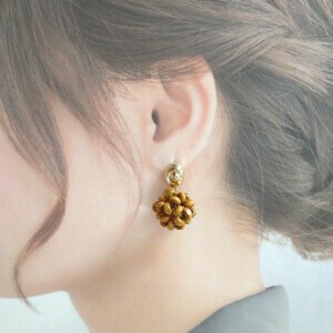 Pierced Earrings Gold Post