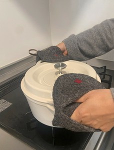 フェルト鍋つかみ　楕円
