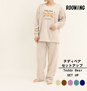 家居服 房间
