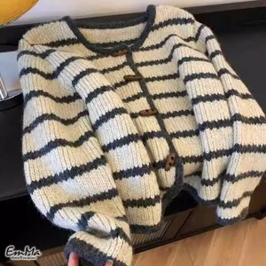トグルボタンボーダーニットカーディガン ラウンドネック 秋 冬  EH2488【2024AW】
