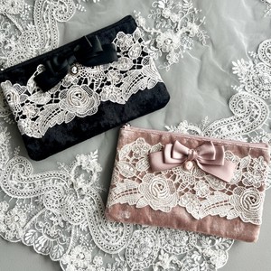 薔薇レースベロアフラットポーチ