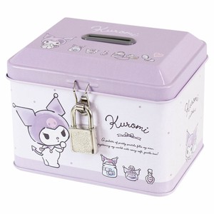 4月下旬入荷　サンリオキャラクターズ カギ付き缶バンク　コスメ／クロミ