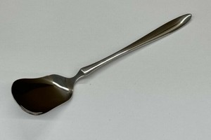 【在庫処分セール】18-12＃16300プレコ（ミラー仕上）アイスクリームスプーン【大特価】日本製カトラリー