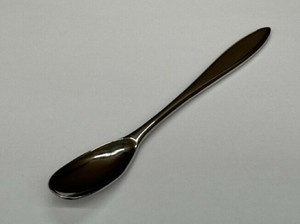【在庫処分セール】18-12モンブラン アイスクリームスプーン（角）【大特価】