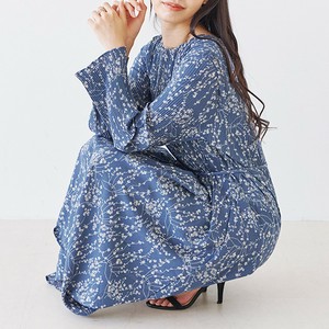 ★小花柄プリーツ紐付きワンピース　AW　長袖　フレア　ボタニカル　キレイめ　オケージョン