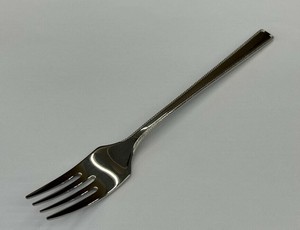 【在庫処分セール】18-12＃11600ロマンス（ミラー仕上）フルーツフォーク【大特価】日本製カトラリー