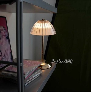 ◆◆大人気◆◆早い者勝ち クリスタルスタンド LED 寝室 ベッドヘッド レストラン バー カフェ ホテル 充電