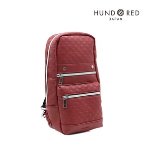 (HUND RED)チェッカーエンボスボディバッグ 16203805