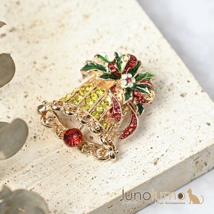 クリスマス ブローチ ベル キラキラ ラインストーン ヒイラギ リボン 可愛い プレゼント BR