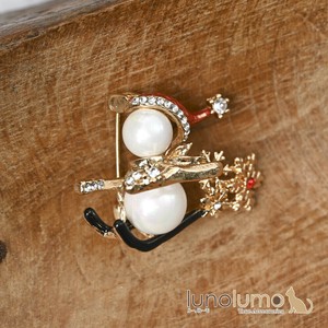 Brooch Christmas Snowman Presents Brooch