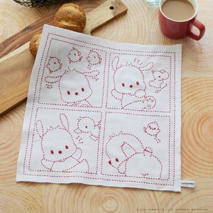 はぴだんぶいの刺し子ふきんキット　ポチャッコ【手作りキット】