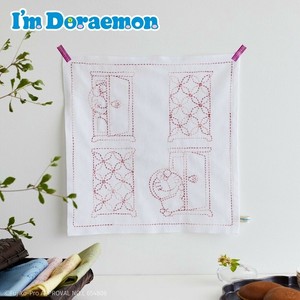 I’m Doraemon　和の伝統柄刺し子小ものキット（ふきん　角七宝）【手作りキット】