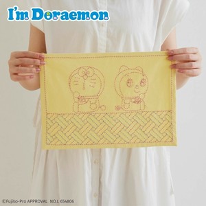 I’m Doraemon　和の伝統柄刺し子小ものキット（ランチョンマット　網代）【手作りキット】