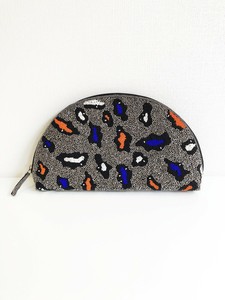【Swaraj 】レオパード柄 手刺繍POP LEO ROUND クラッチ