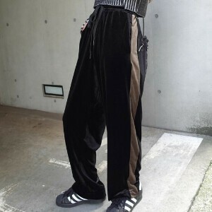 ＜タイムセール＞ベロアサイドラインパンツ　ボトムス　カジュアル　線　春　秋　冬　AW　晩夏　SS　大人